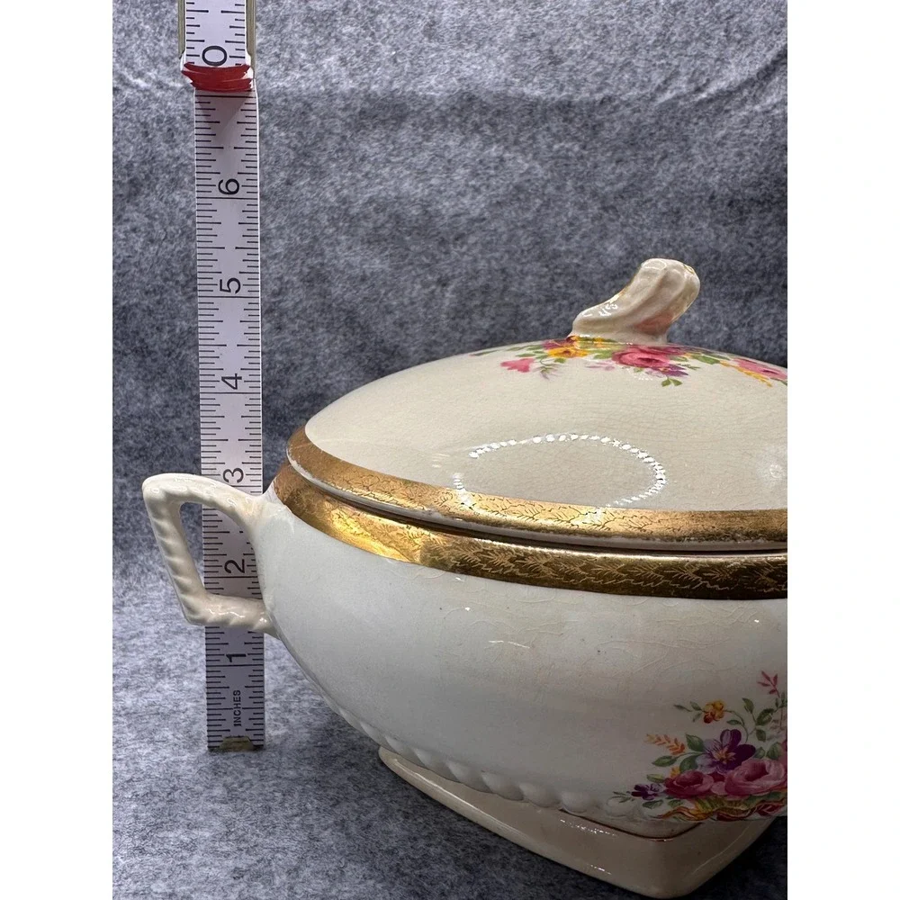 Royal China Sebring Ohio 22K Royal Etch Gold Floral Lidded Sugar Bowl Vintage
